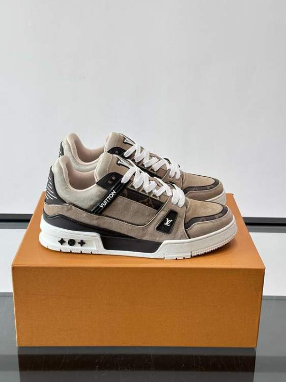 Picture of Louis Vuitton Shoes _SKULVsz39-45hnx051715975